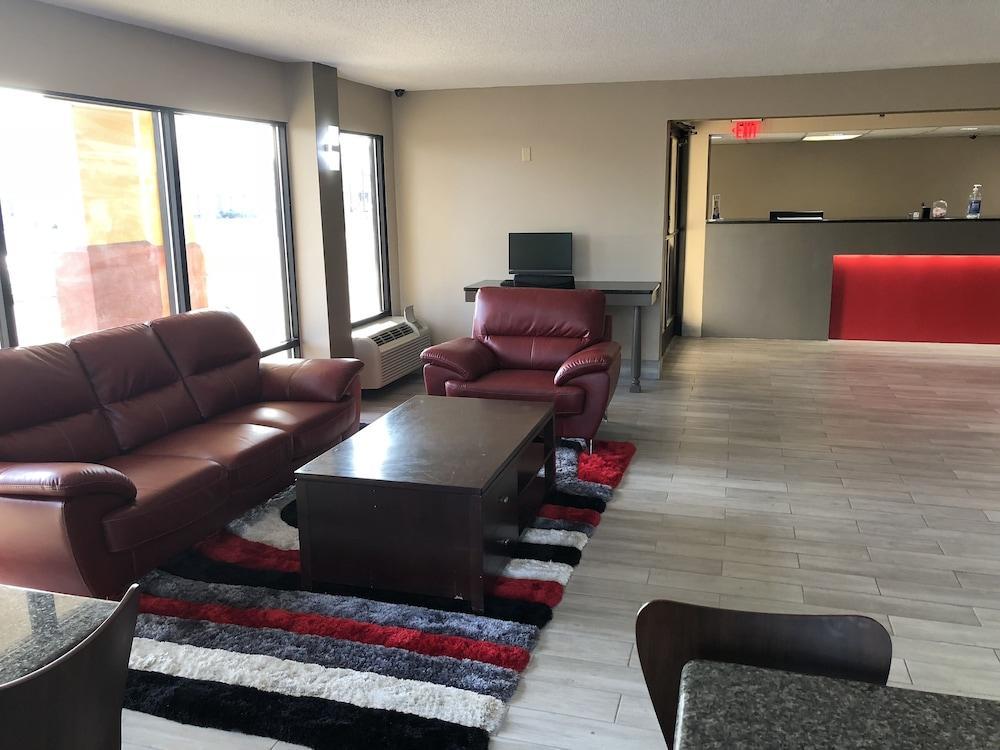 Hotel Super 8 By Wyndham Orangeburg Extérieur photo